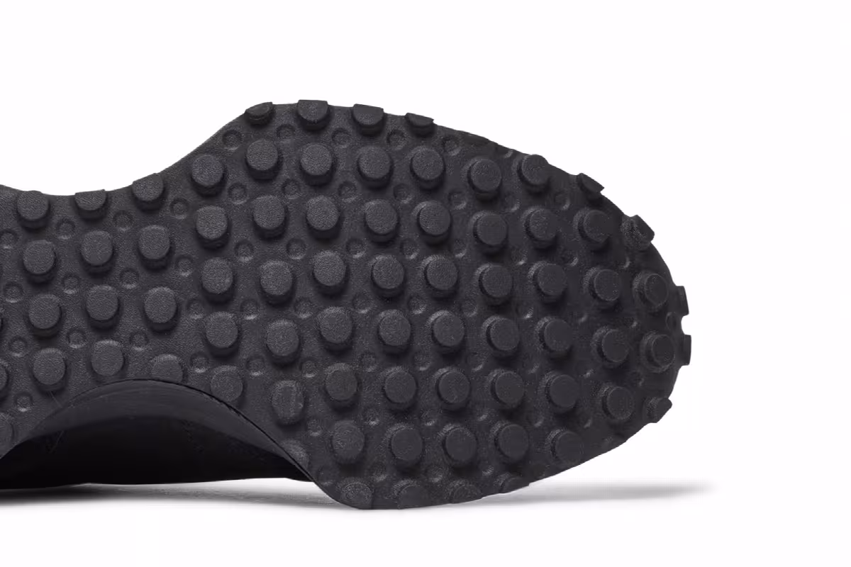 New Balance 327 Black, view 6