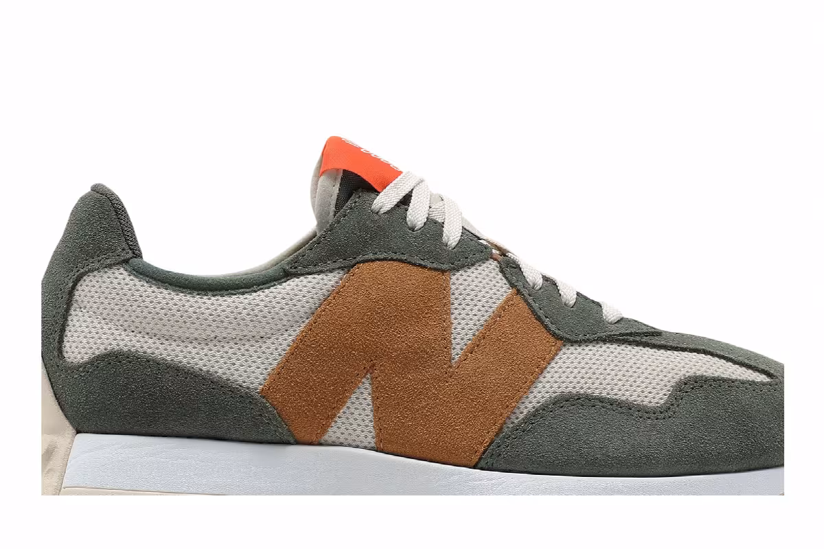 Todd Snyder x New Balance 327 Farmers Market Pack - Wheat, view 3