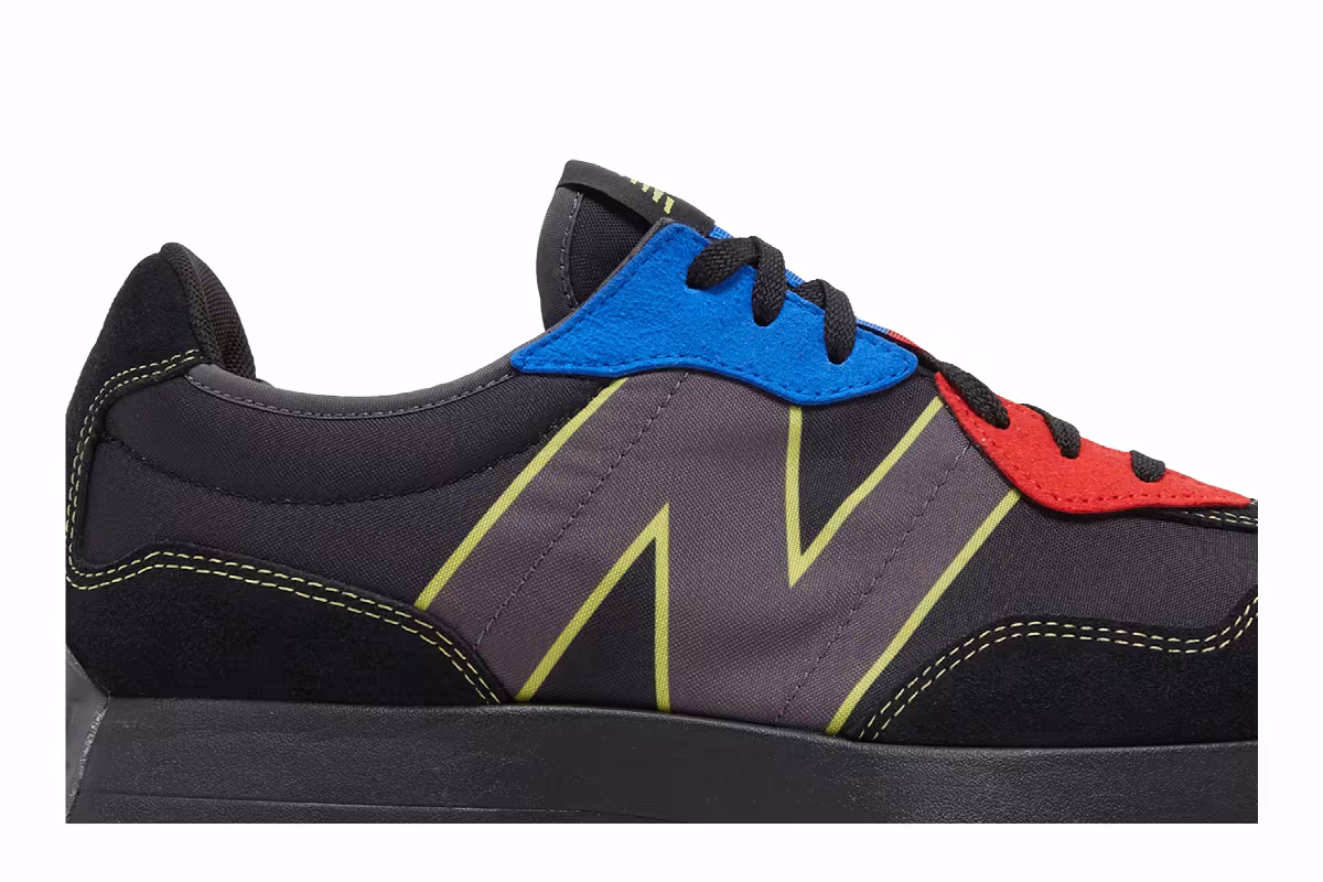 New Balance 327 Black Red Blue, view 3