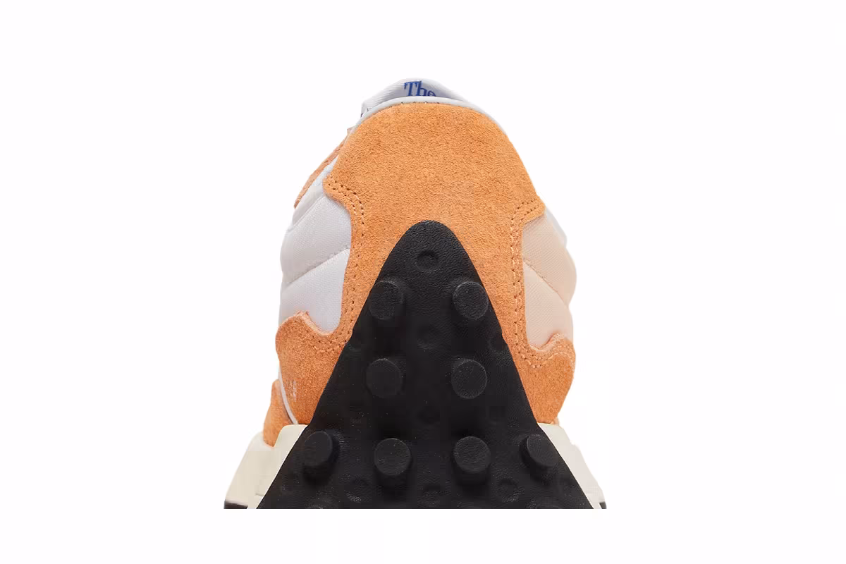 New Balance Women's 327 Orange, view 8