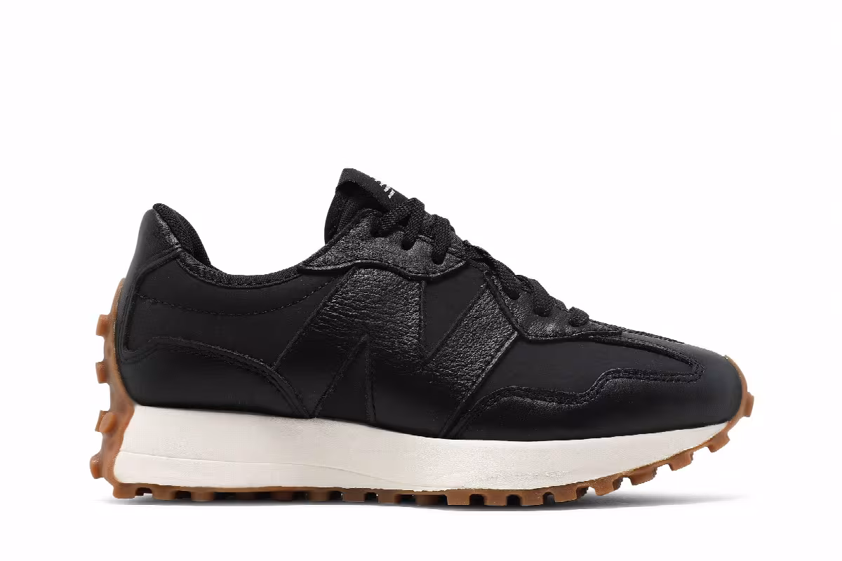 New Balance Women's 327v1 Black Phantom, view 2