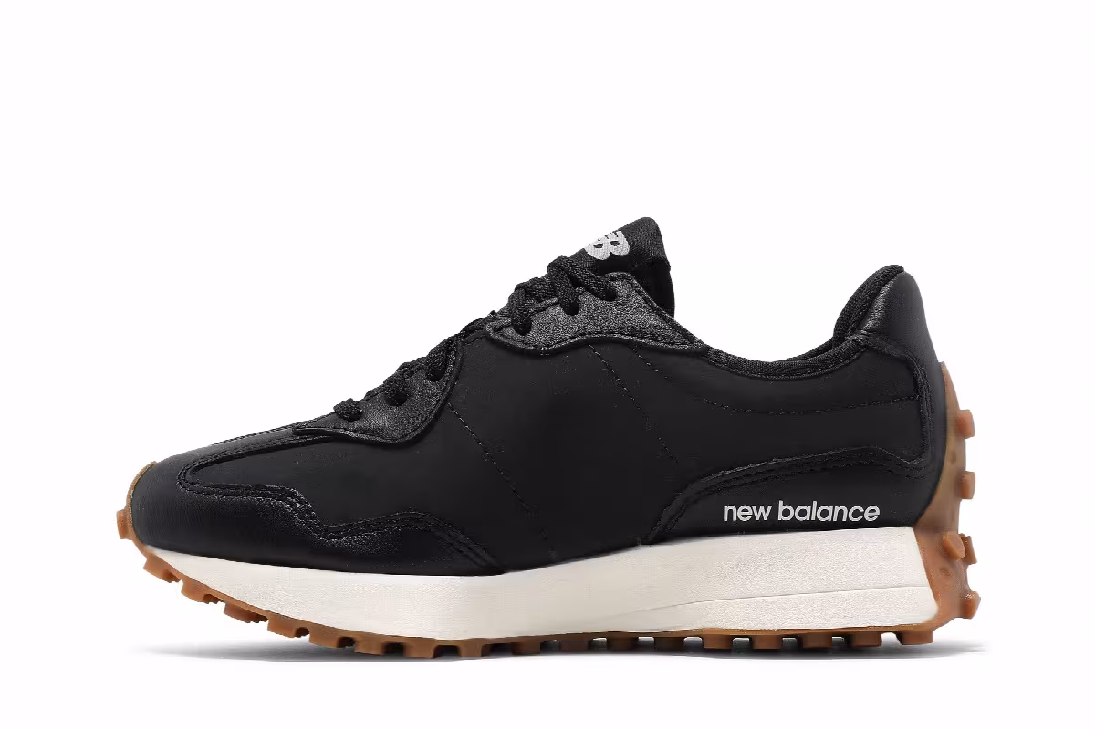 New Balance Women's 327v1 Black Phantom, view 4
