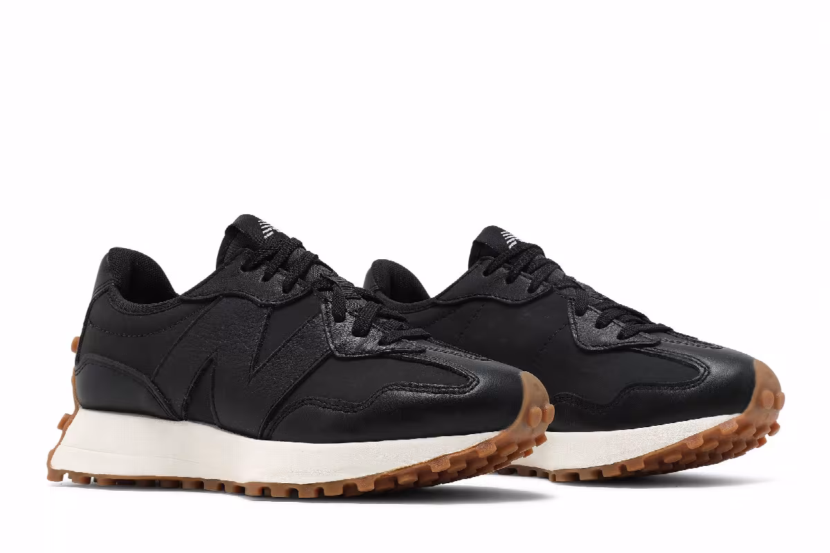 New Balance Women's 327v1 Black Phantom, view 9