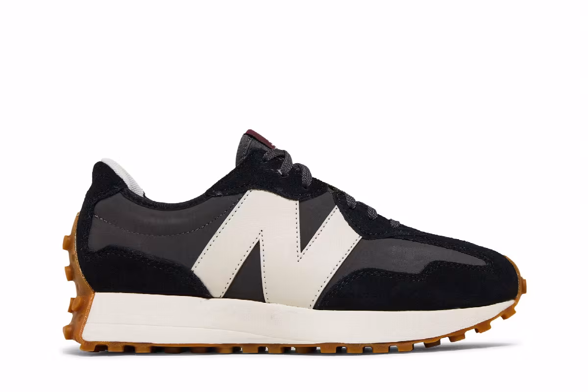 New Balance Women's 327 Black, view 2