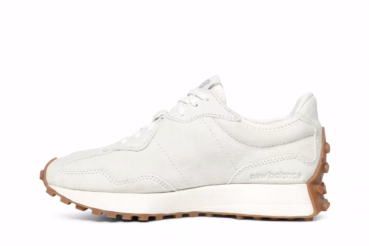 Bandier x New Balance Women's 327 Move Her World, view 4