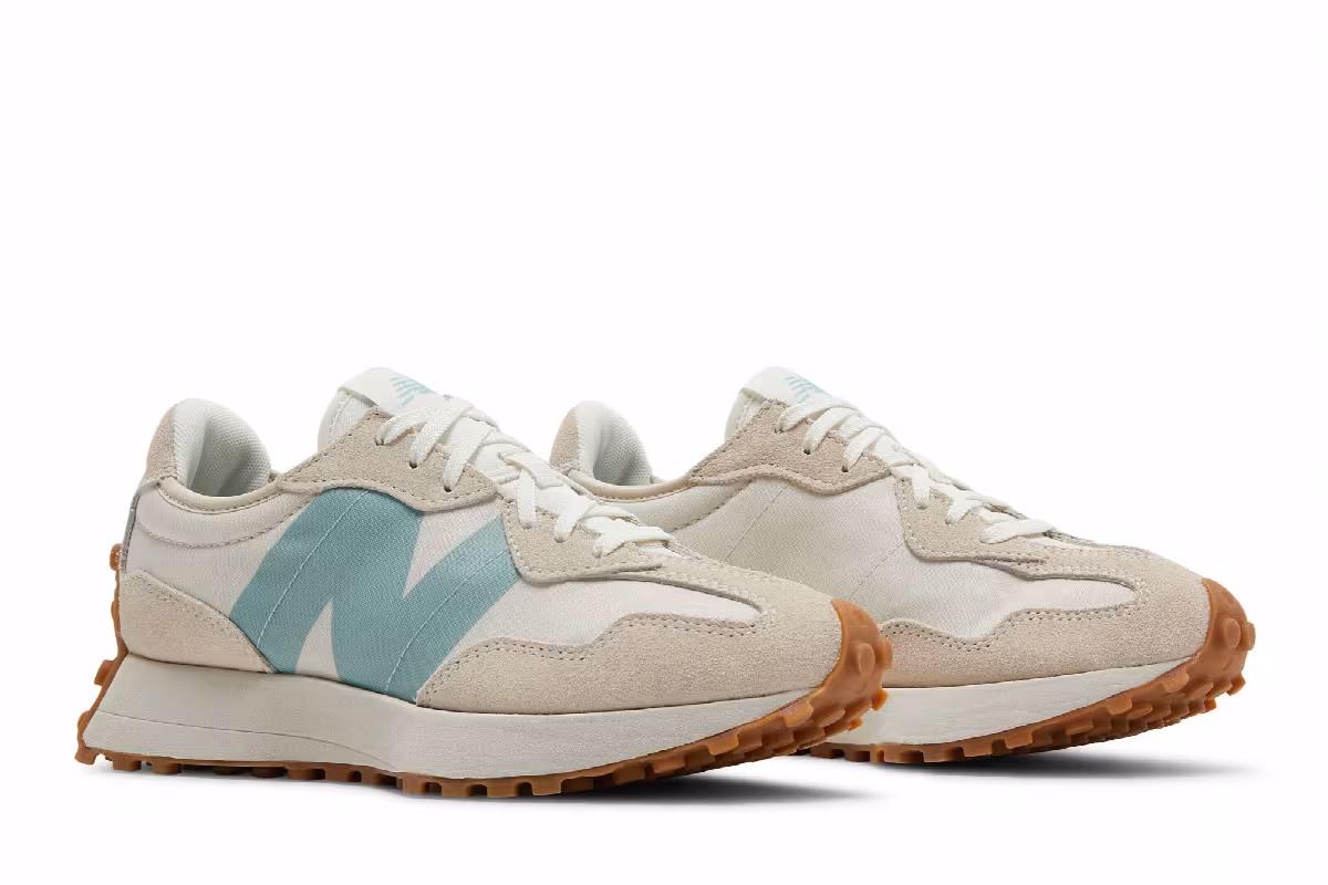New Balance Women's 327 Moonbeam Storm Blue, view 9