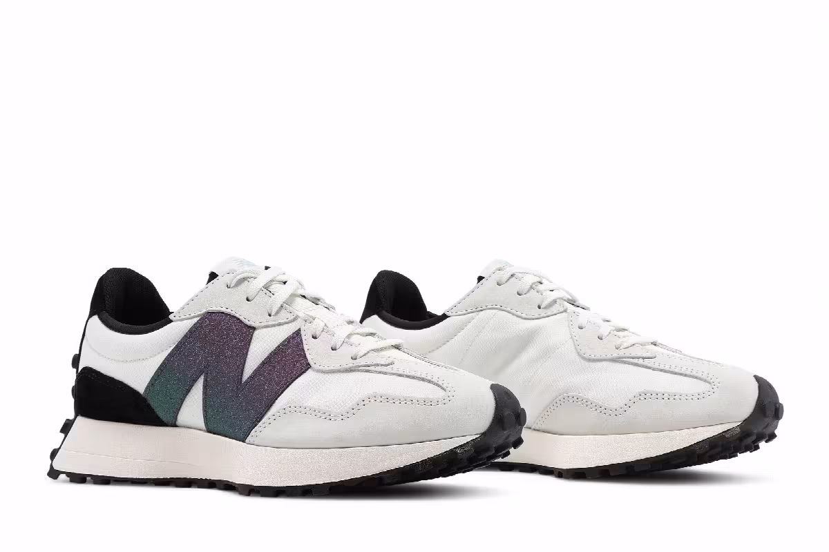 New Balance Women's 327 Sea Salt Black, view 9