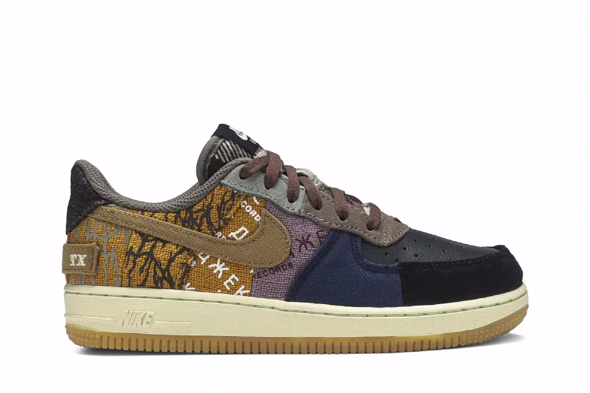 Travis Scott x Nike Air Force 1 Low PS Cactus Jack, view 2