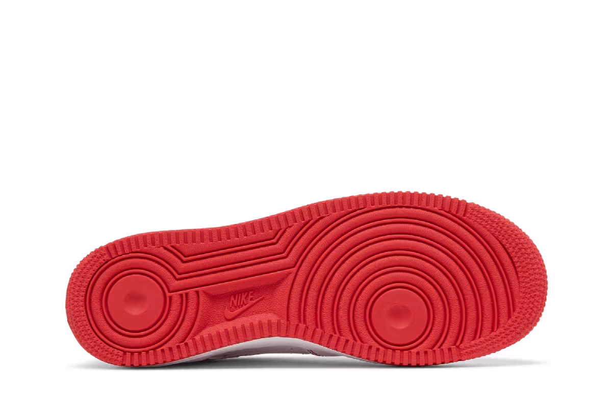 Nike Air Force 1 GS University Red, view 5