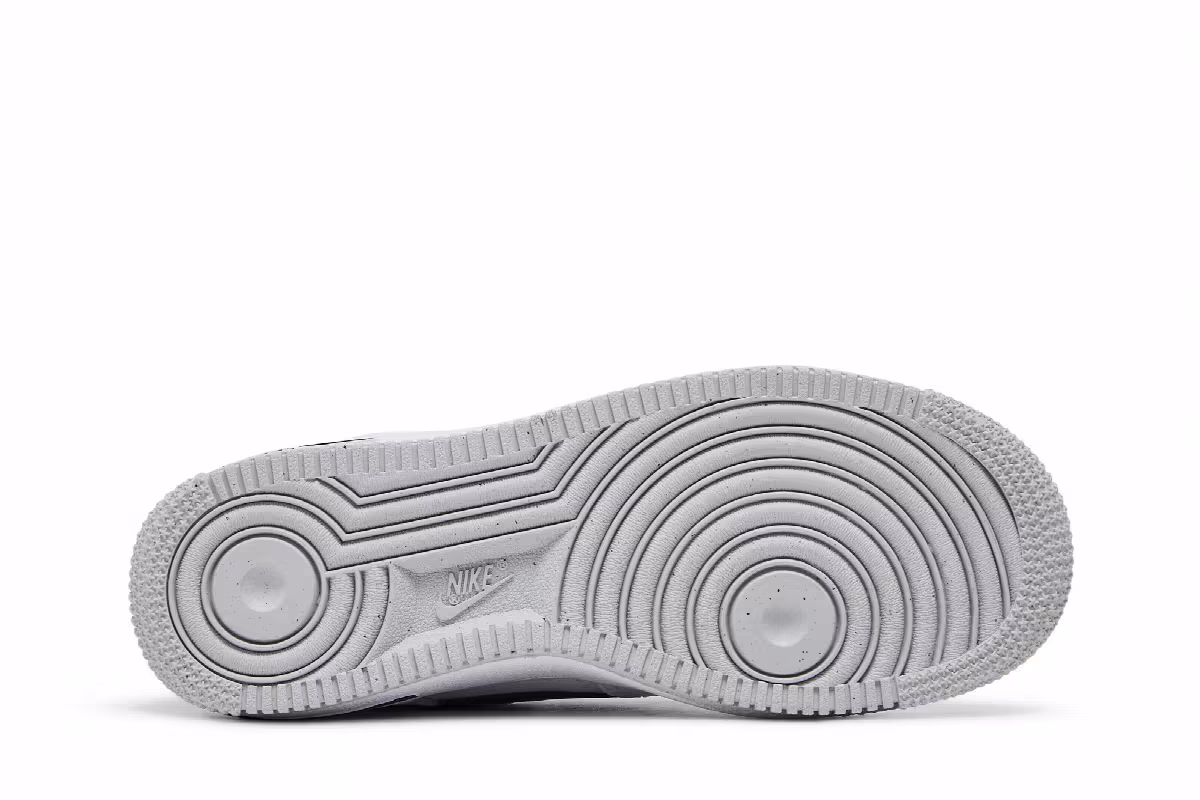 Nike Air Force 1 LV8 GS Swoosh Compass, view 5