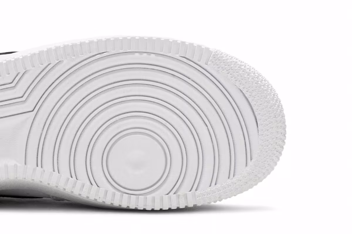 Nike Air Force 1 GS White Black, view 6