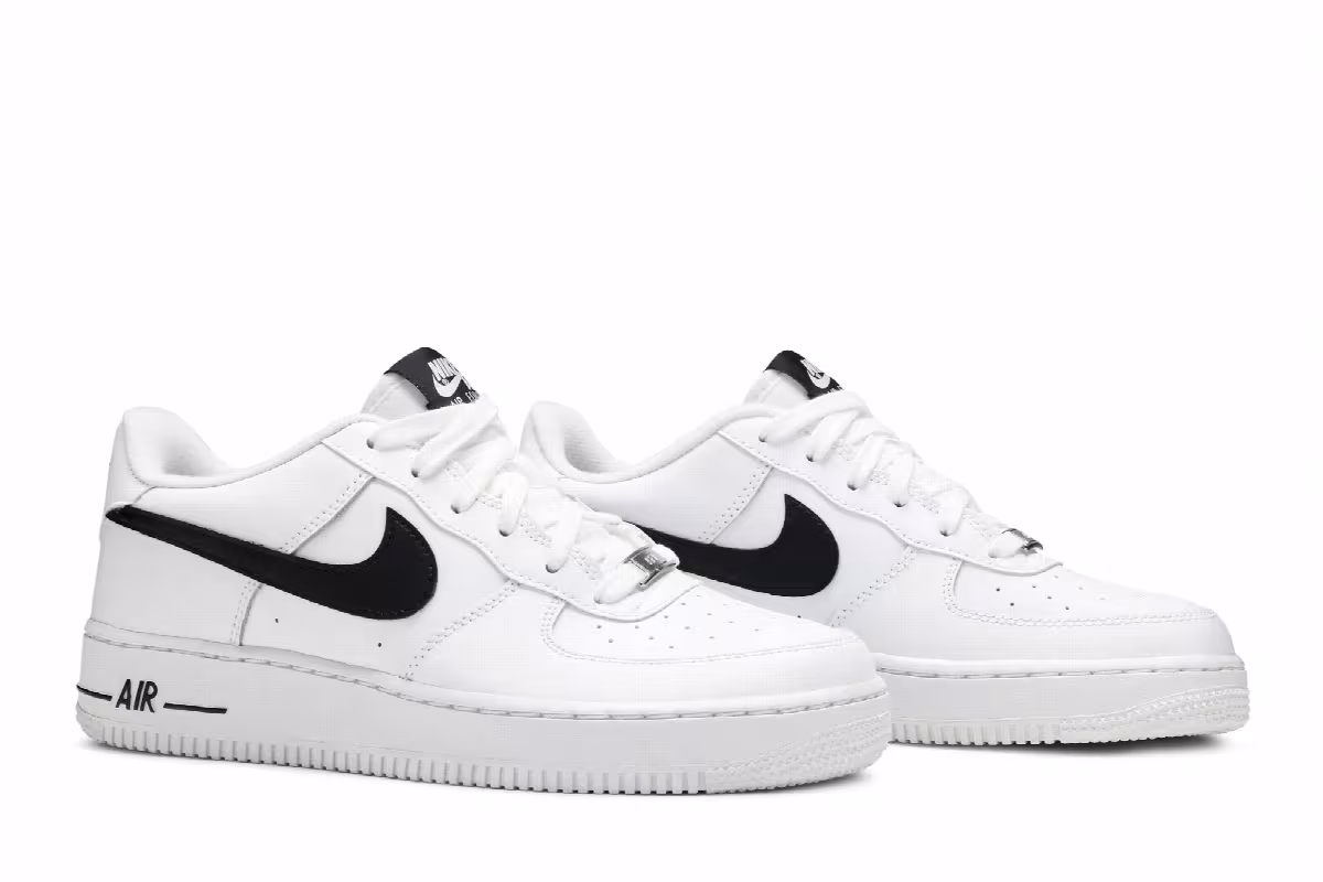 Nike Air Force 1 GS White Black, view 9