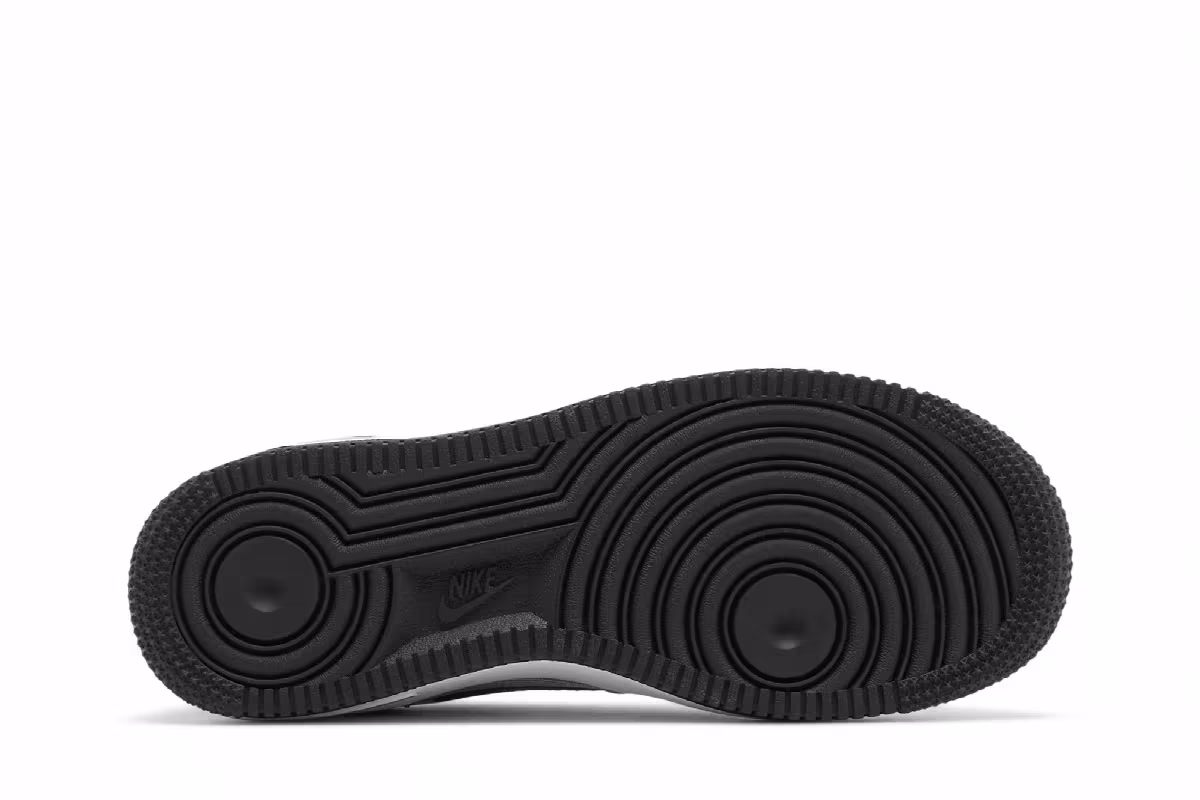 Air Force 1 GS Sky Nike, view 5