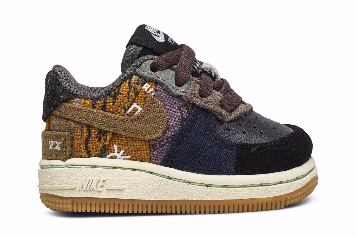 Travis Scott x Nike Air Force 1 Low TD Cactus Jack, view 2