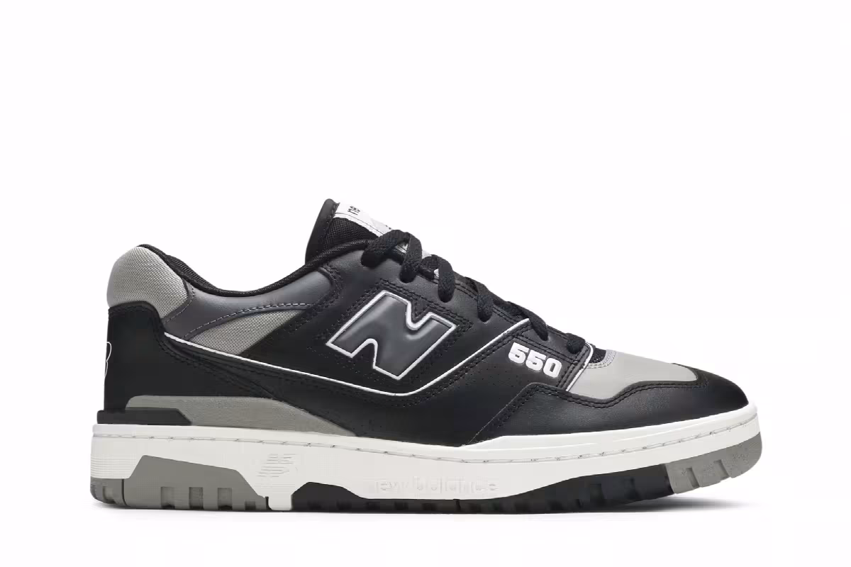 New Balance 550 Grey Black, view 2
