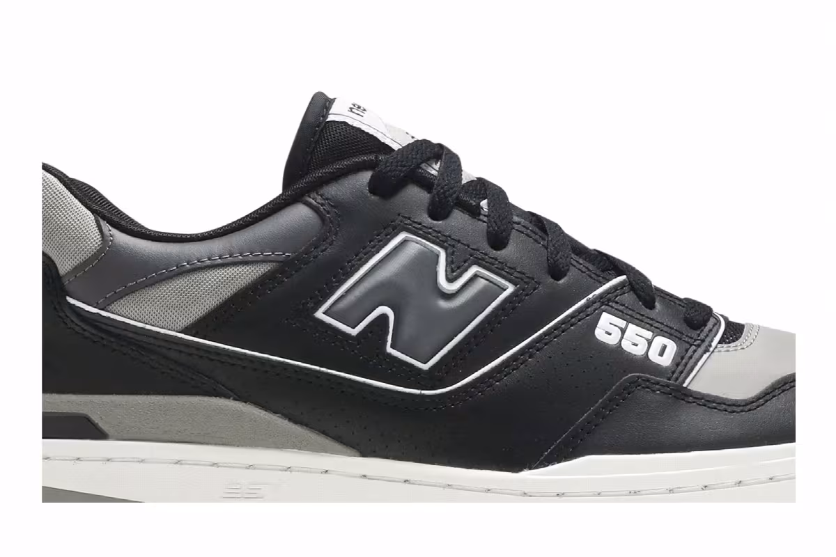 New Balance 550 Grey Black, view 3