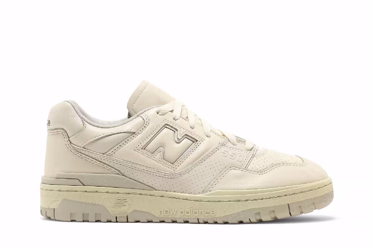 AURALEE x New Balance 550 Ecru, view 2