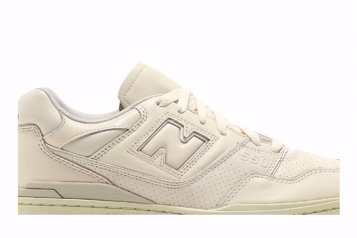 AURALEE x New Balance 550 Ecru, view 3