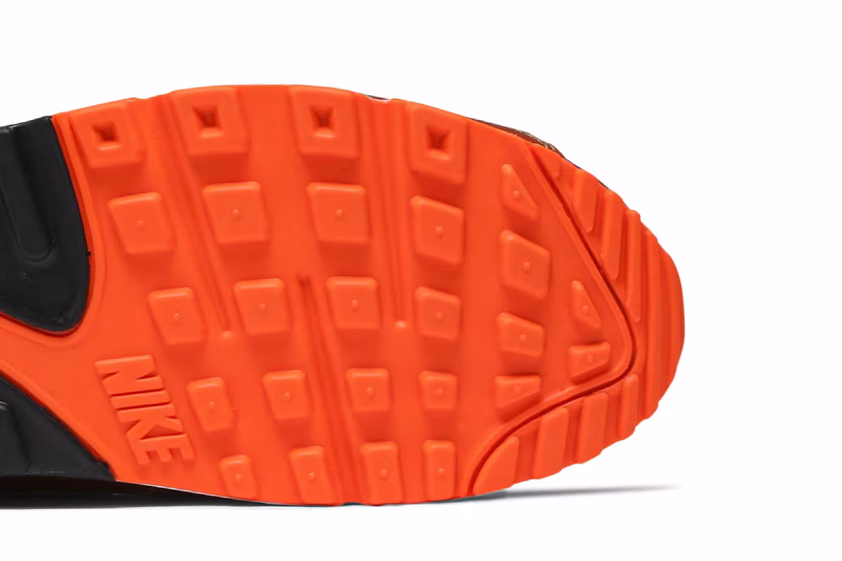 Nike Men's Air Max 90 Orange Camo, view 6