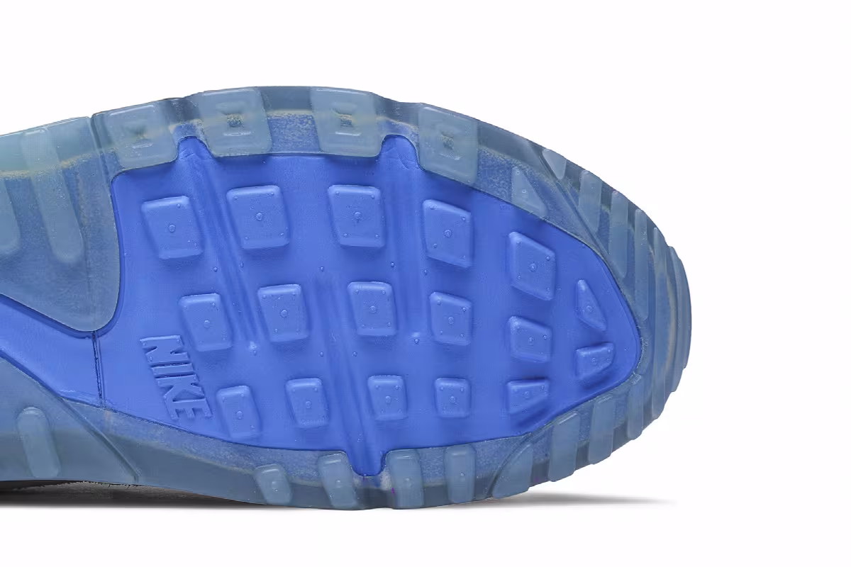 Undefeated x Nike Air Max 90 Pacific Blue, view 6