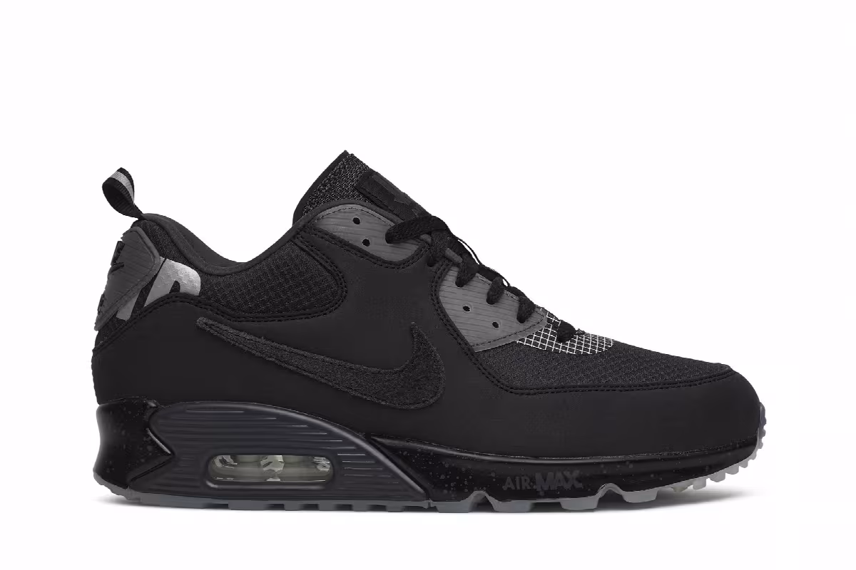 Undefeated x Nike Air Max 90 Anthracite, view 2