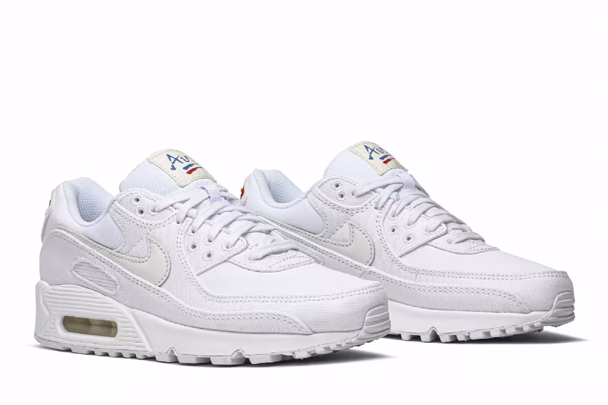 Nike Air Max 90 Paris - City Pack, view 9