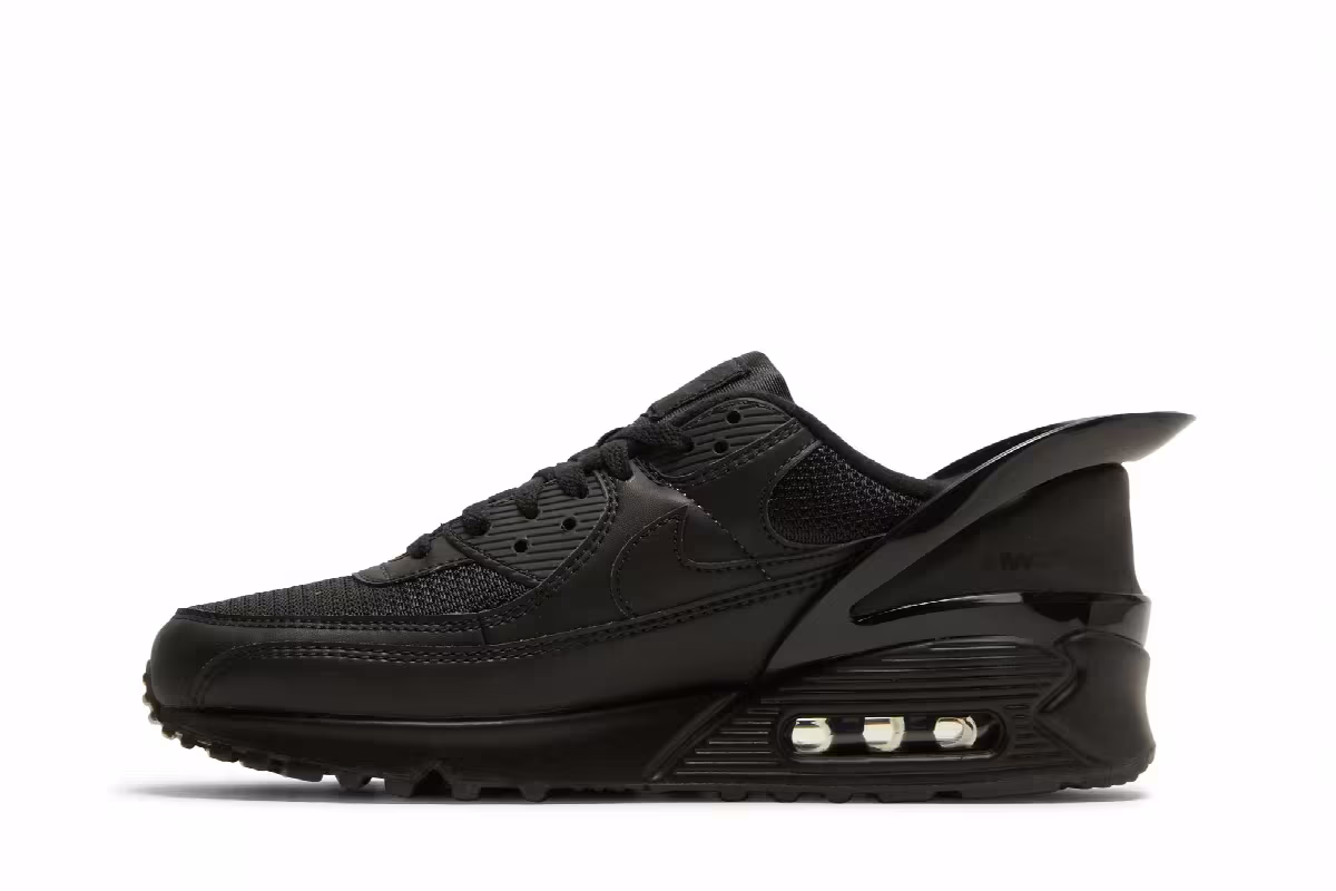 Nike Air Max 90 FlyEase Triple Black, view 4