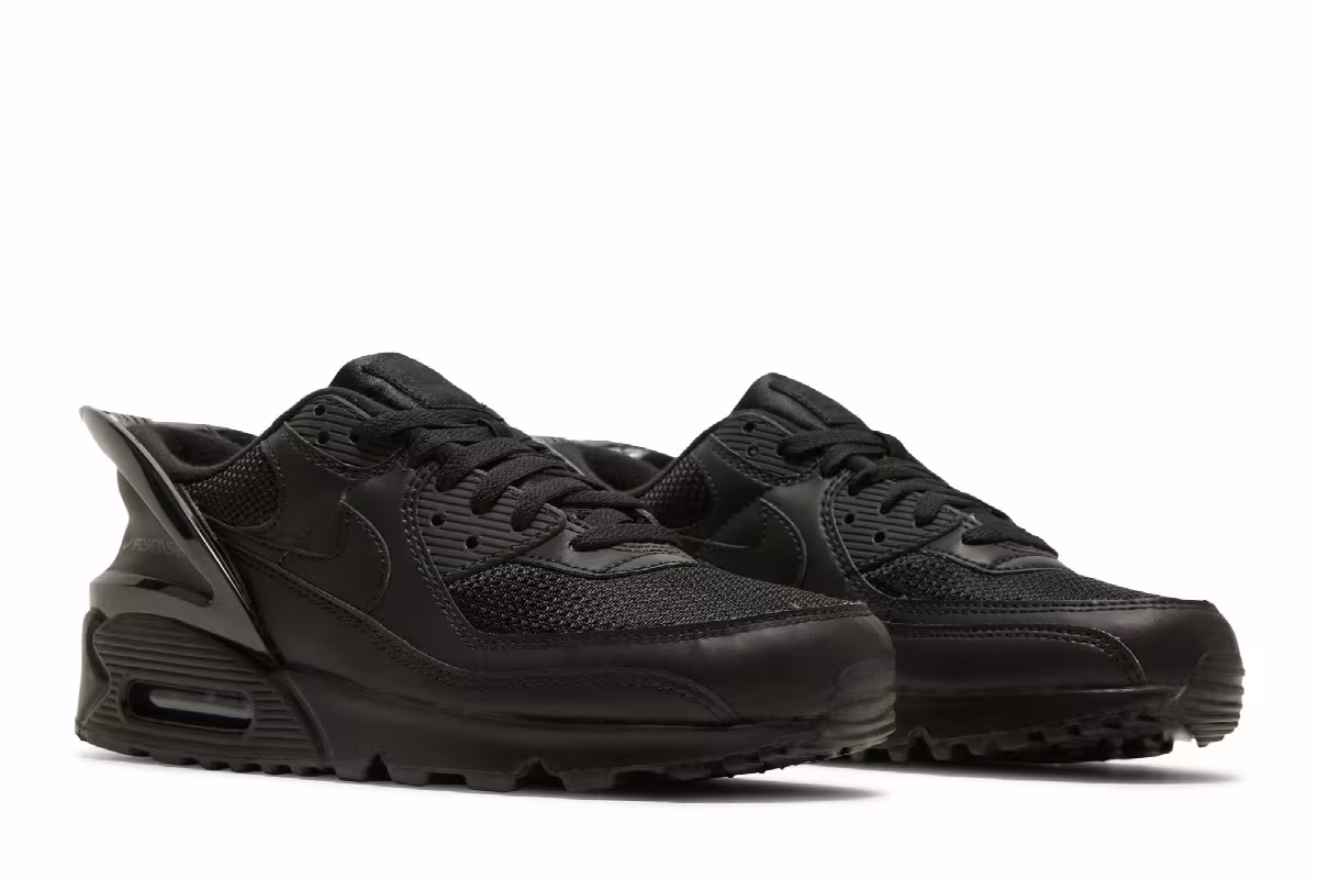 Nike Air Max 90 FlyEase Triple Black, view 9