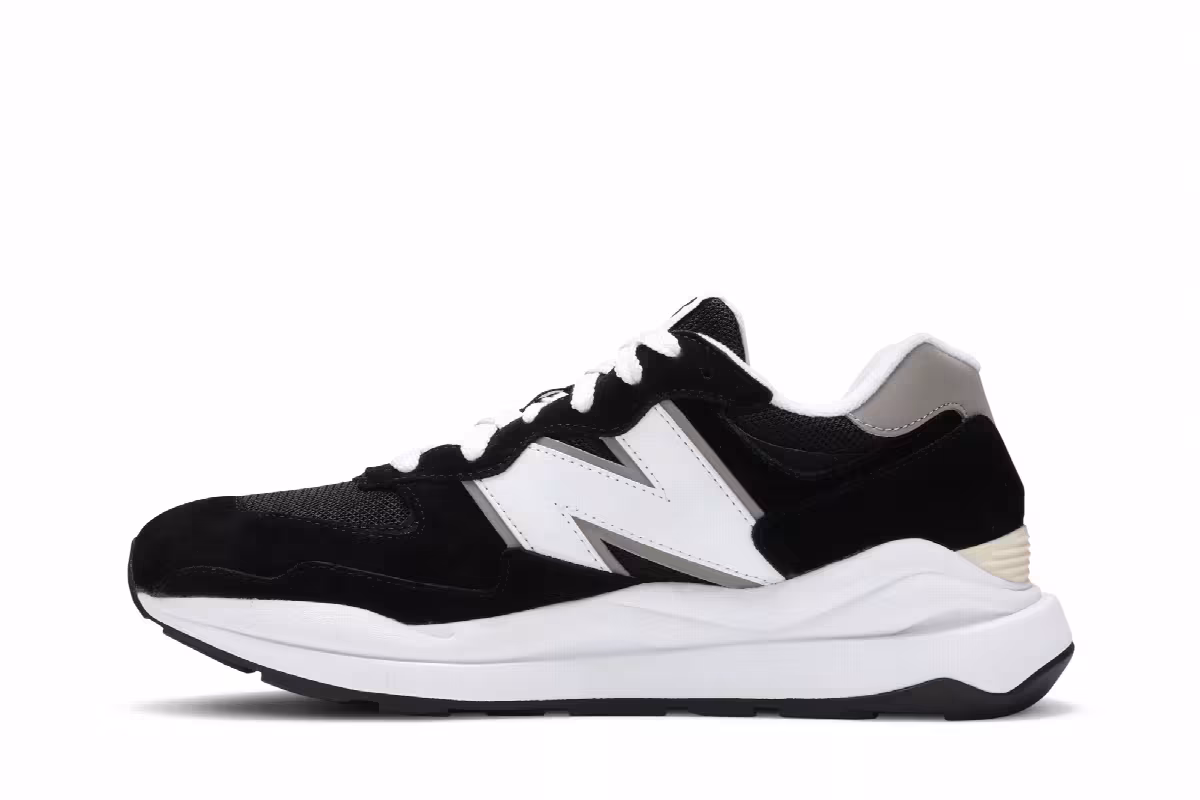 New Balance 57/40 Black White, view 4