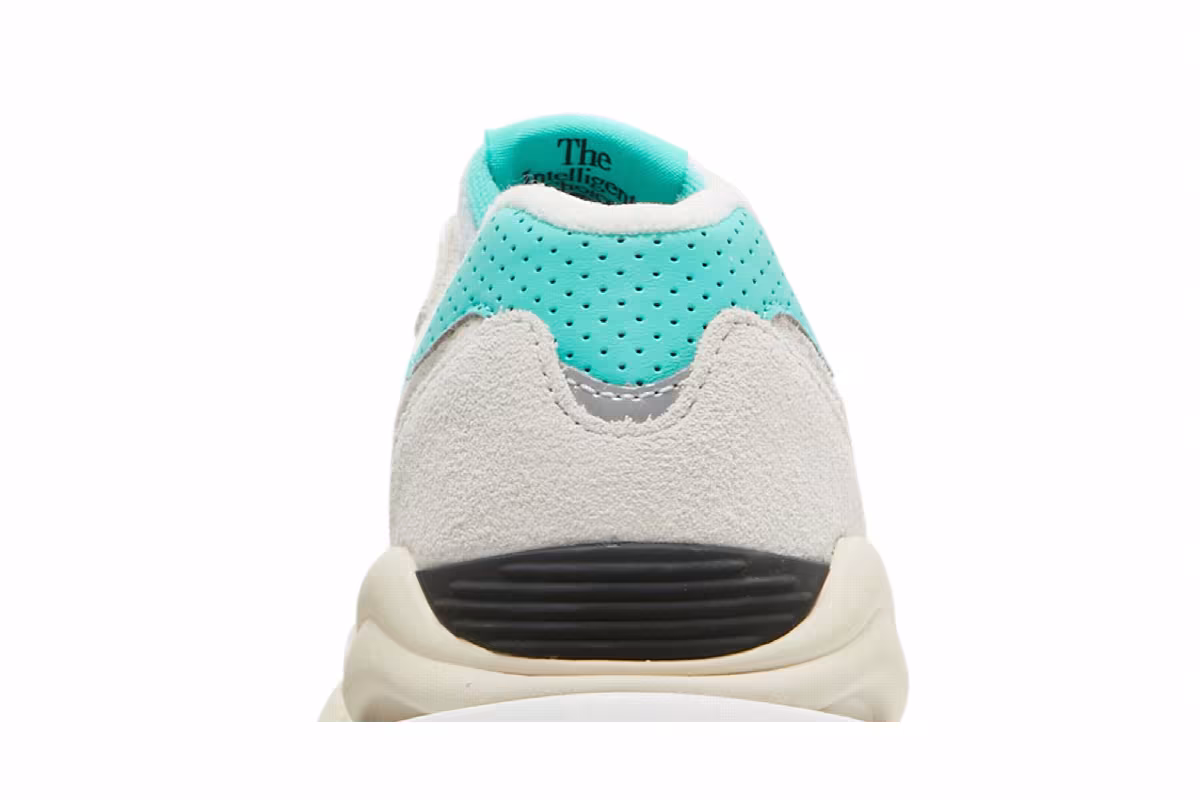 New Balance Women's 57/40 Sea Salt Summer Jade, view 8