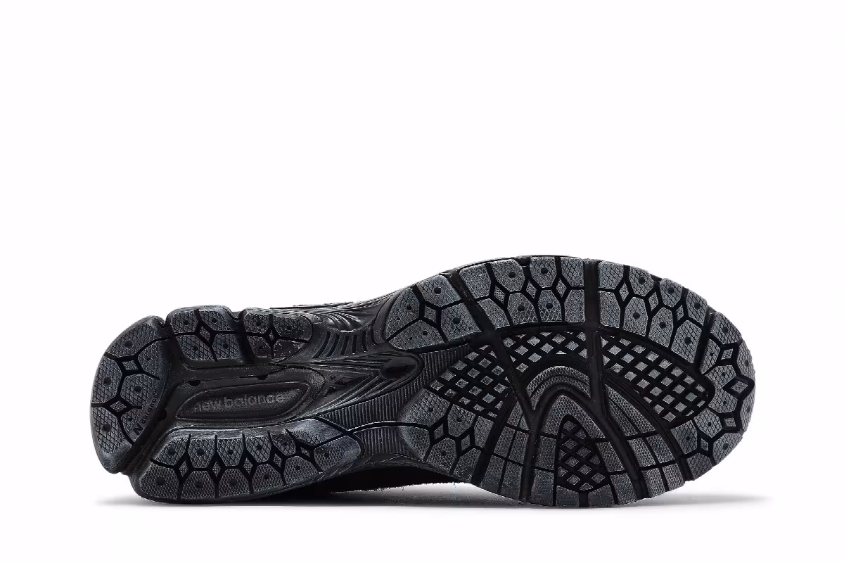 New Balance 2002R Protection Pack - Phantom, view 5