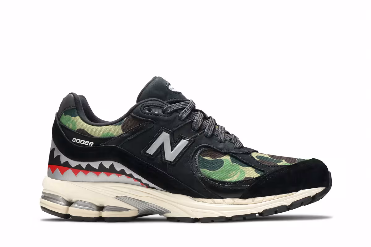 BAPE x New Balance 2002R Apes Together Strong - Black Camo, view 2