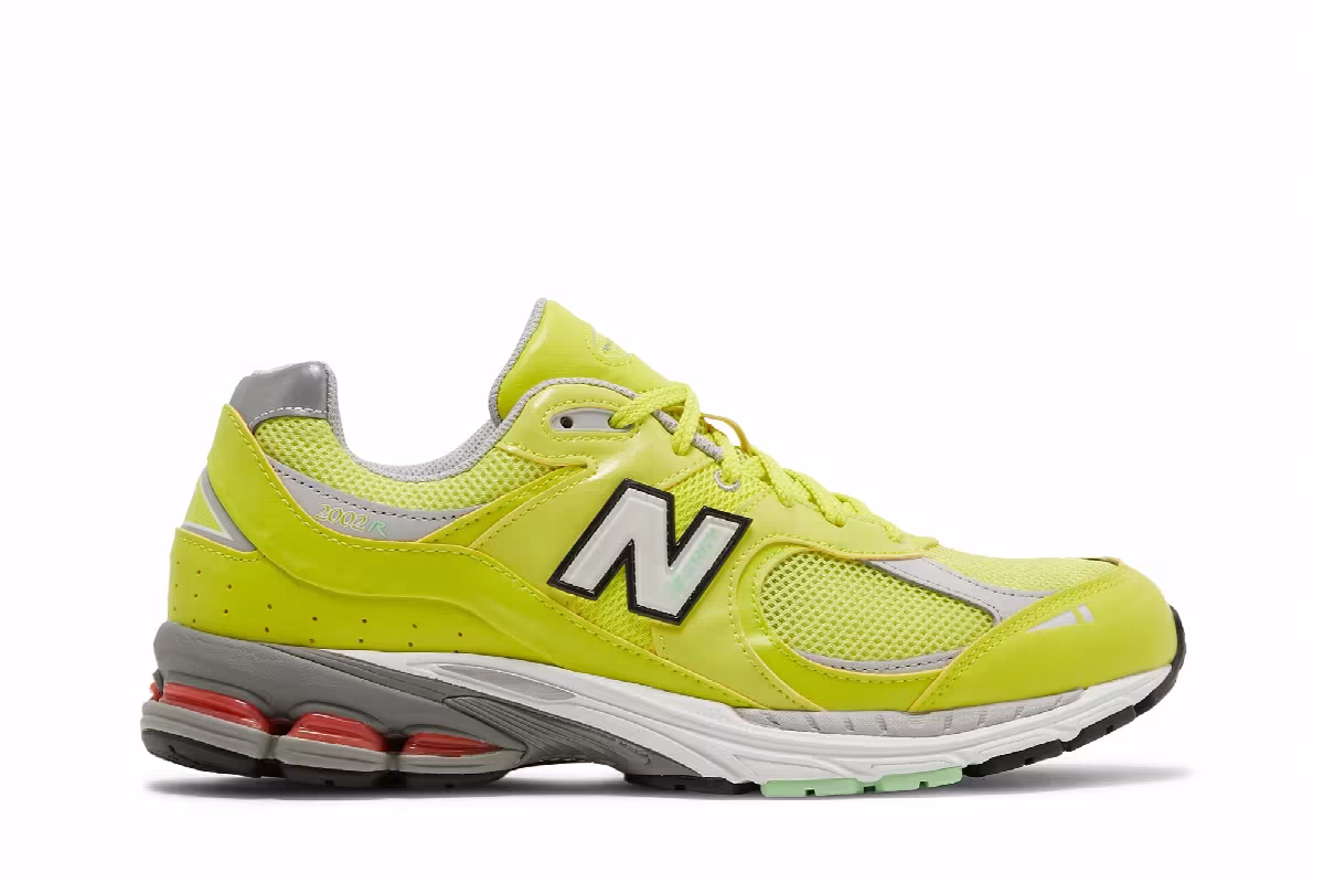 New Balance 2002R Sulpher Yellow, view 2