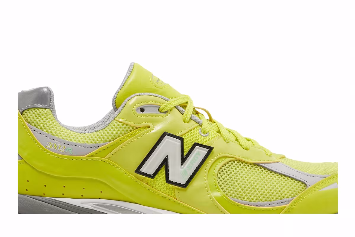New Balance 2002R Sulpher Yellow, view 3