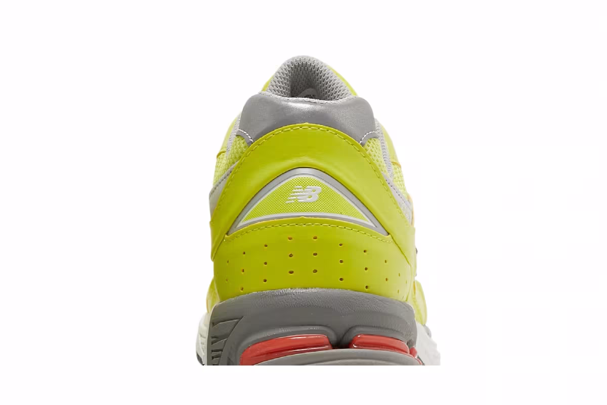 New Balance 2002R Sulpher Yellow, view 8