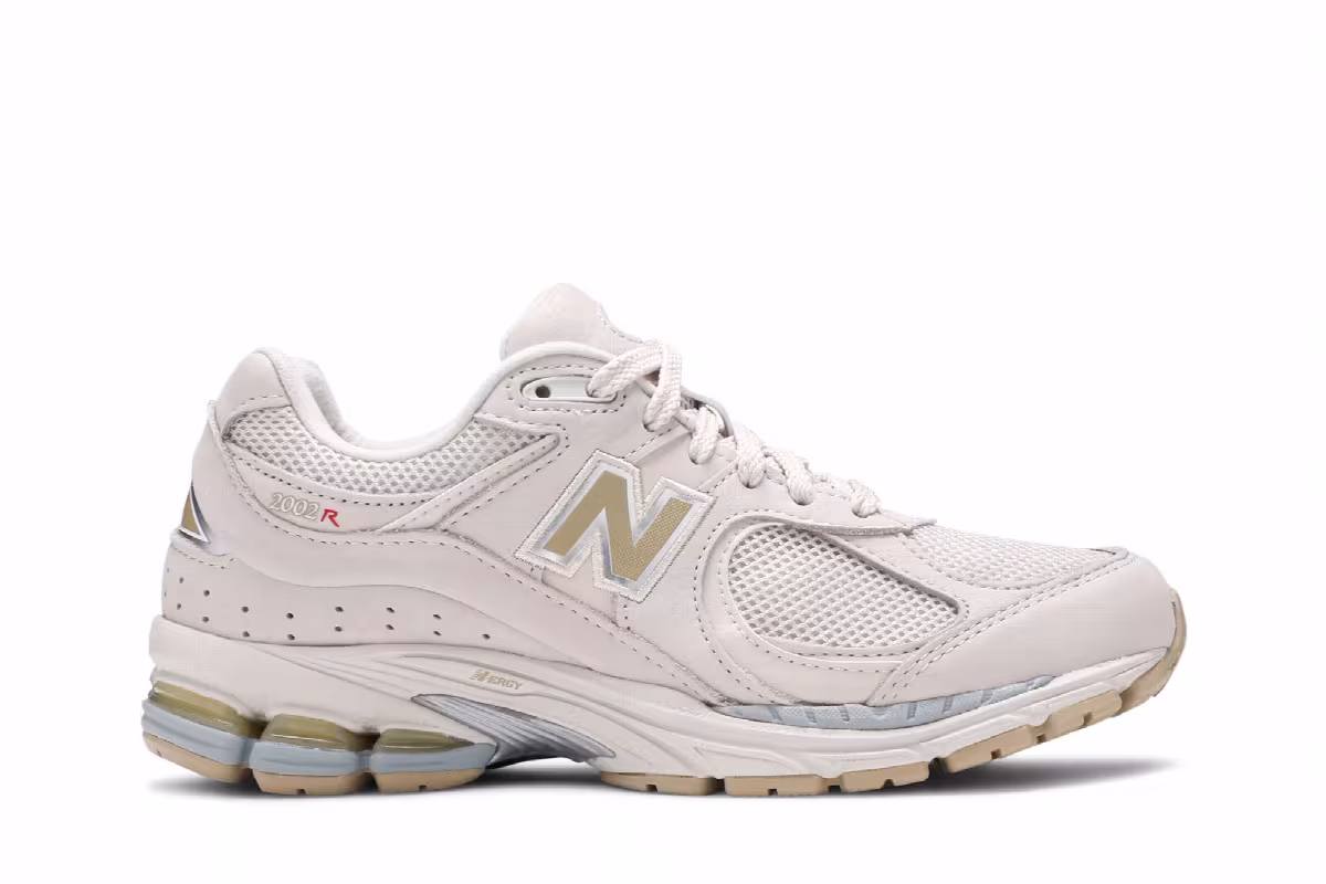 New Balance 2002R Cream, view 2