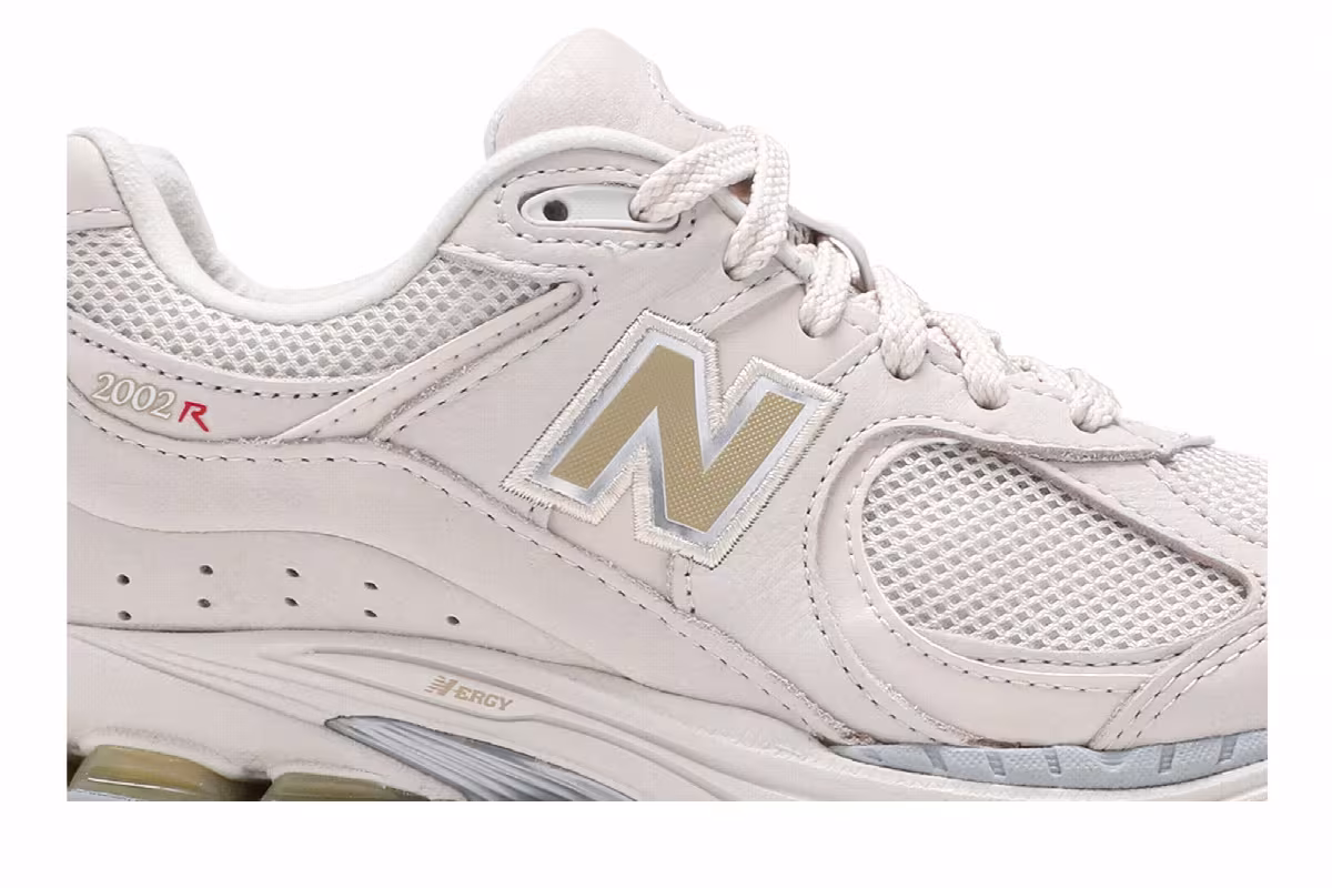 New Balance 2002R Cream, view 3