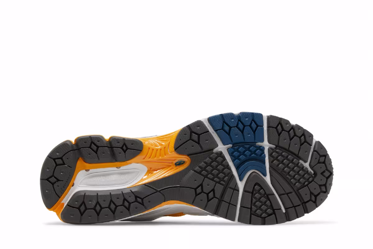 New Balance 2002R White Lagoon, view 5