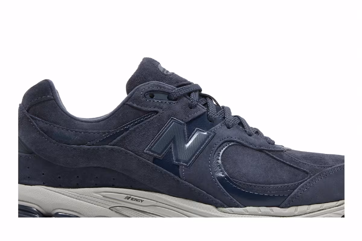 New Balance 2002R Navy, view 3