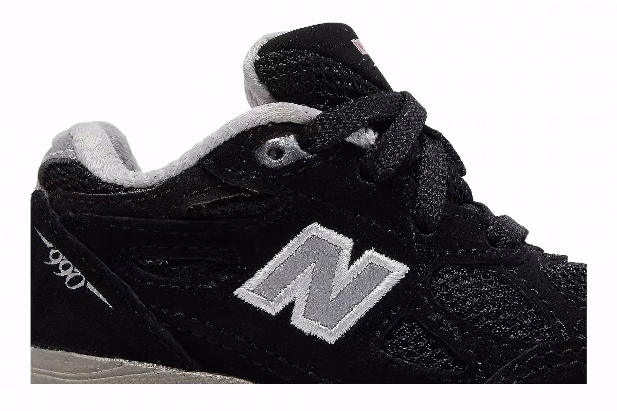 New Balance 990v3 Toddler Black, view 3