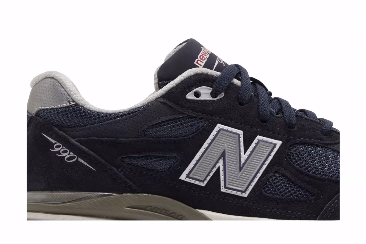 New Balance 990v3 Big Kid Navy, view 3