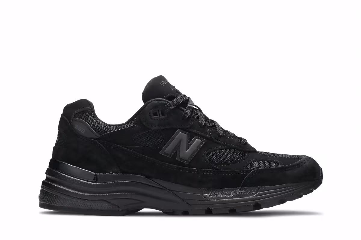 New Balance 992 Made in USA Triple Black 2021, view 2