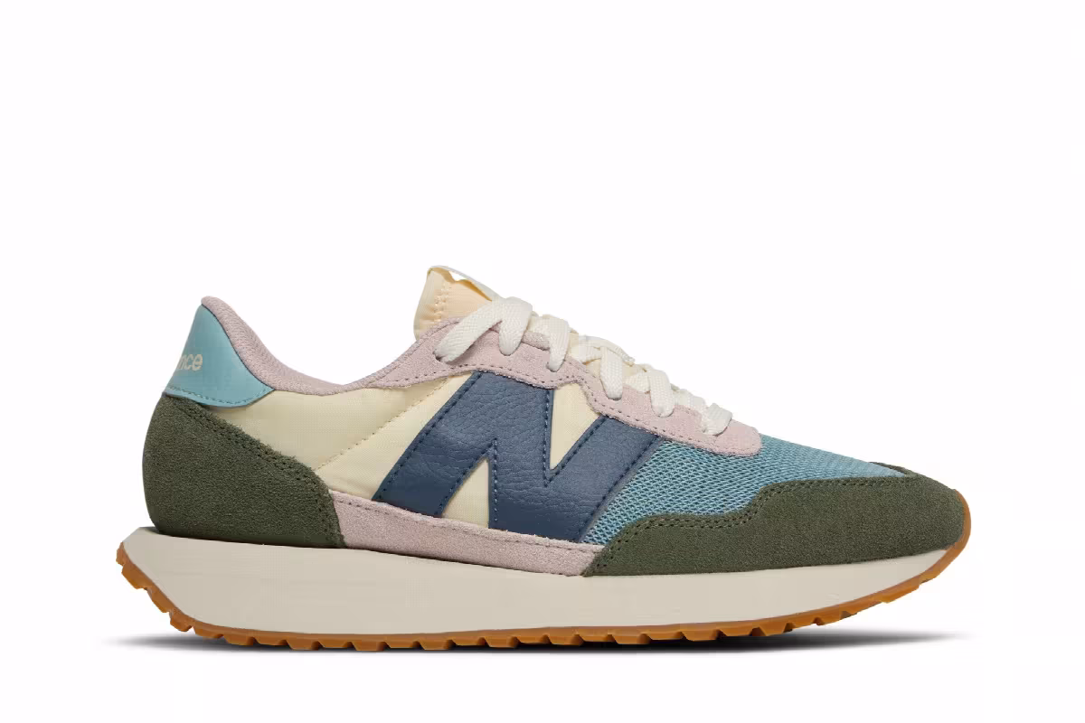 New Balance Women's 237 Norway Spruce Storm Blue, view 2
