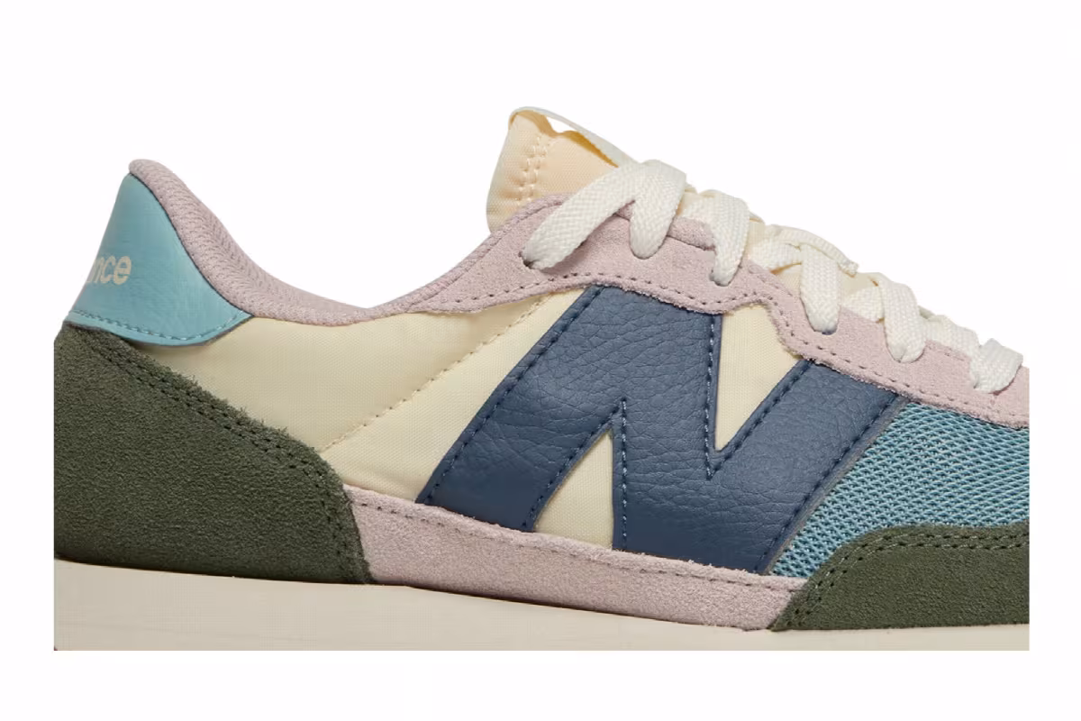 New Balance Women's 237 Norway Spruce Storm Blue, view 3