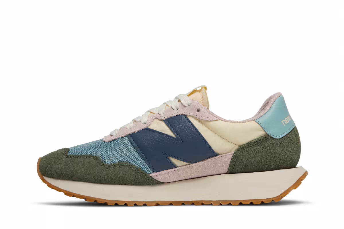 New Balance Women's 237 Norway Spruce Storm Blue, view 4