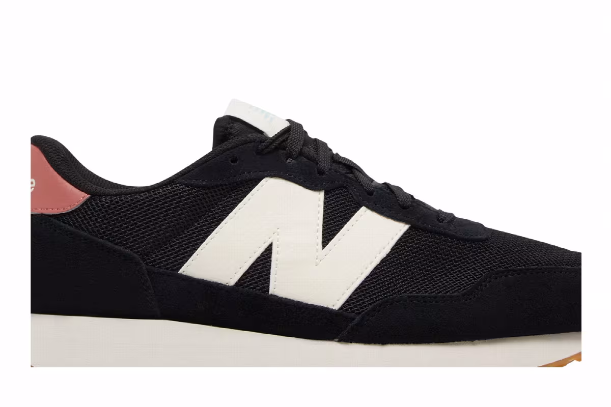 New Balance Women's 237 Black Henna, view 3