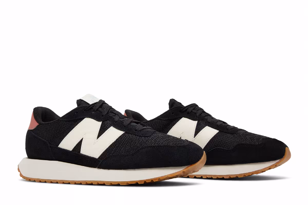 New Balance Women's 237 Black Henna, view 9