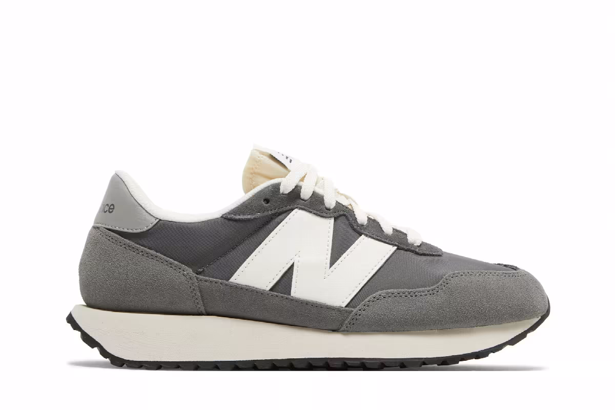 New Balance Women's 237 Magnet, view 2