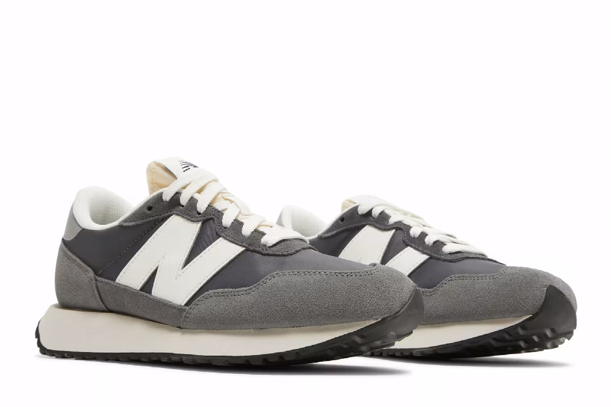 New Balance Women's 237 Magnet, view 9
