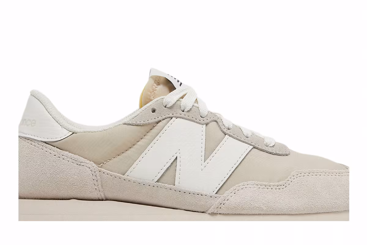 New Balance Women's 237 Moonbeam, view 3
